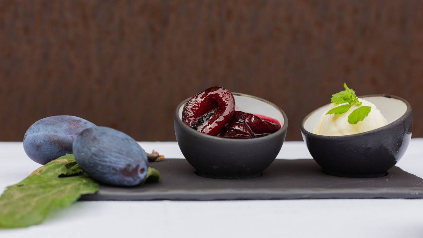 Zwetschkenröster mit Holler: Einfaches Rezept aus dem Mostviertel