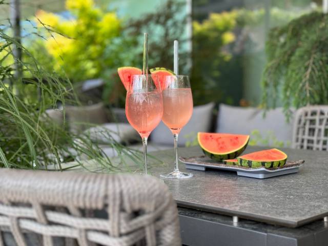 Cocktails Sundowner Bar