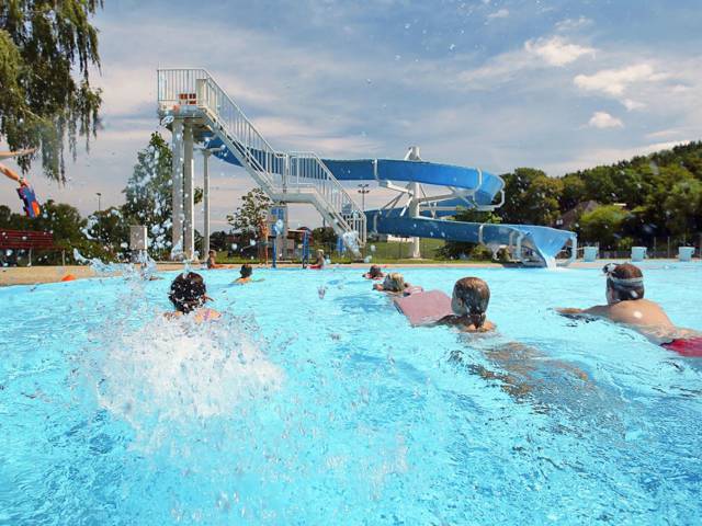 Freibad Neuhofen