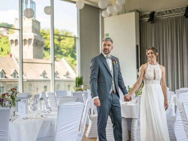 Großer Festsaal in der Hochzeitslocation