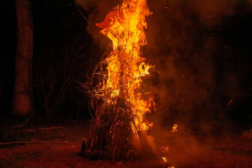 Sonnwendfeuer am Panoramahöhenweg
