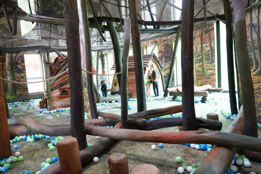 Indoor Spielplatz