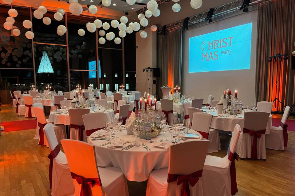 Weihnachtsfeier im großen Festsaal