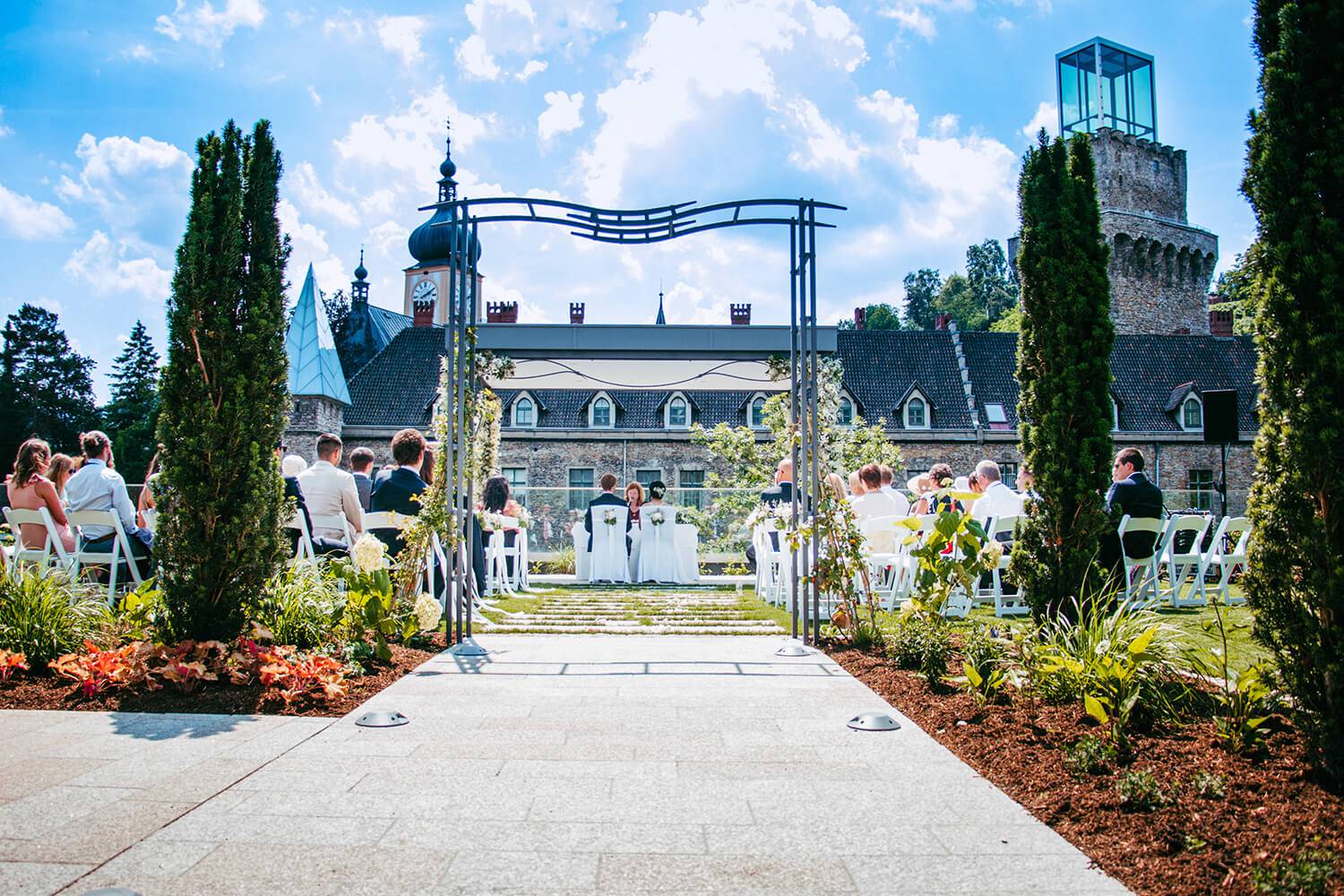 Hochzeiten feiern im Hotel Das Schloss an der Eisenstrasse