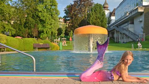 Badespaß im Erlebnis-Parkbad