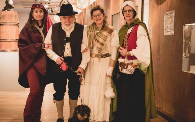 Leben im Schloss - Erstaufführung für unser Team