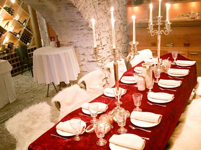 Knight's dinner in the castle