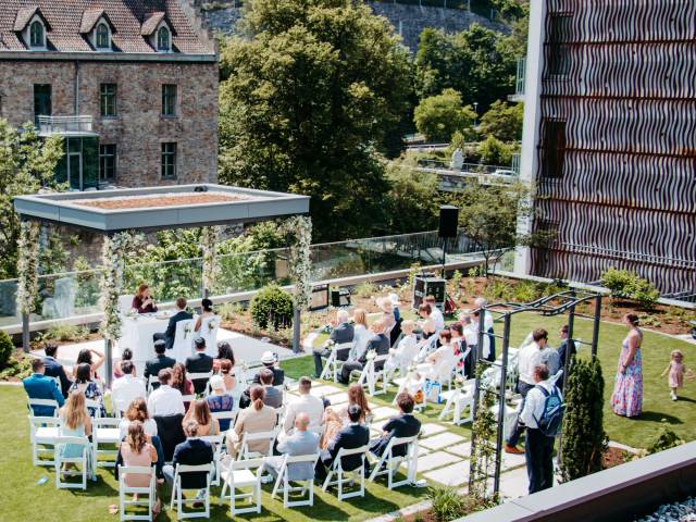 Standesamtliche Trauung im Hochzeitsgarten