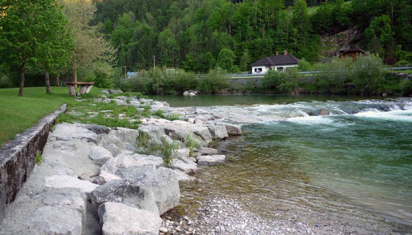 Strandbad Hollenstein