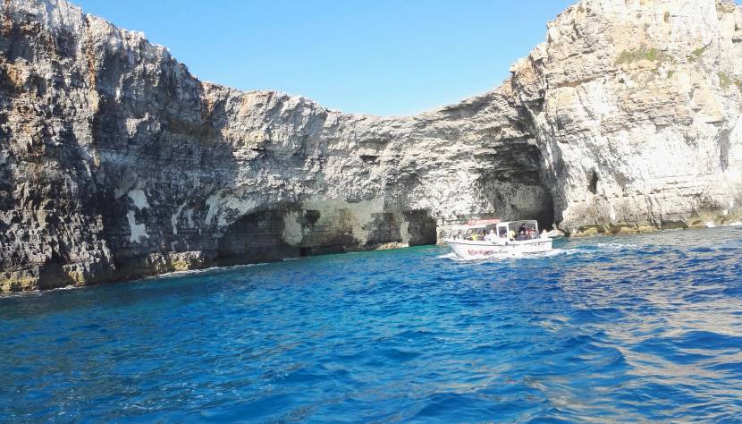 Comino Caves