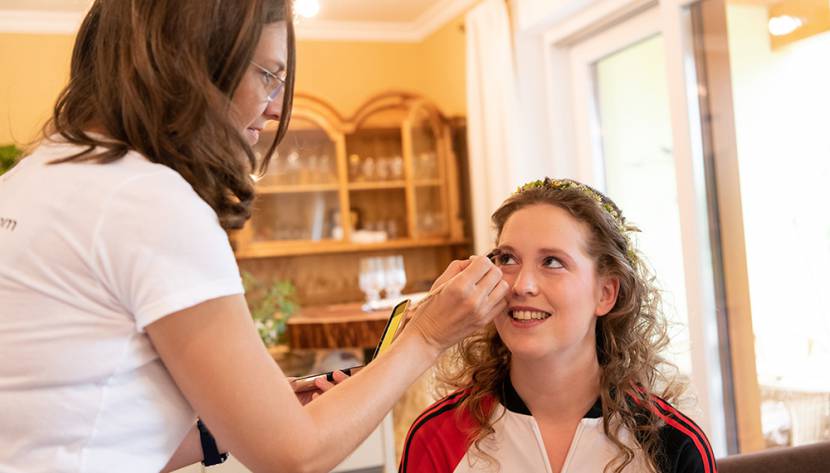 Getting ready Make-up