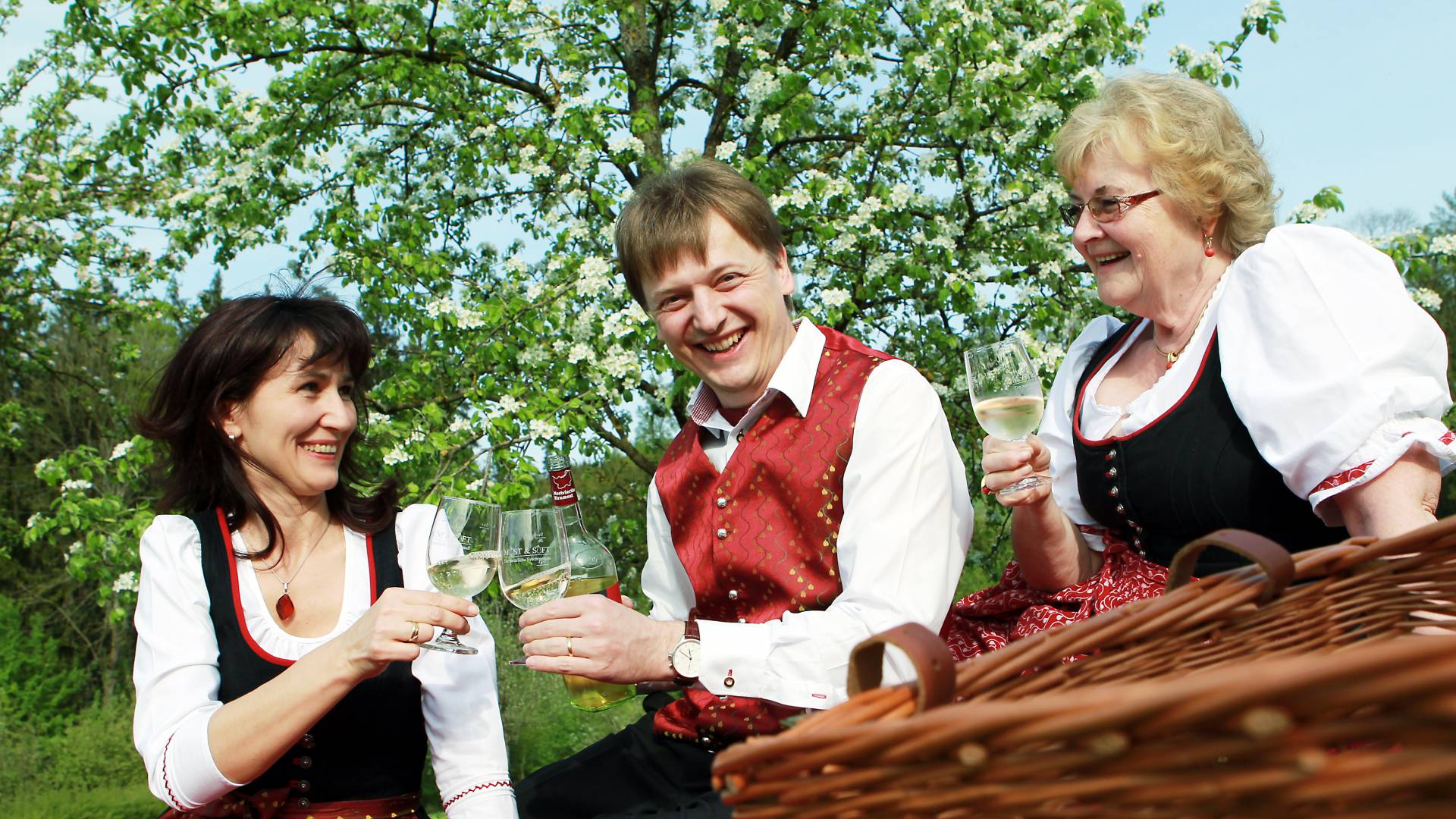 Familie Scheiblauer mit Most